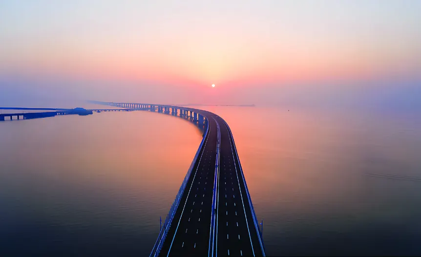 Atal Setu connecting Navi Mumbai to Mumbai